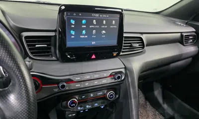 Hyundai Veloster 2018, 85781 км, за 7741.35 USD - фото 15