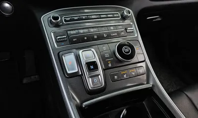 Hyundai Santafe 2023, 110830 км, за 12262.05 USD - фото 9