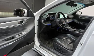Hyundai Grandeur 2020, 81555 км, за 18051.73 USD - фото 11