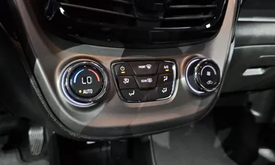 ChevroletGMDaewoo Spark 2019, 57658 км, за 5189.17 USD - фото 17