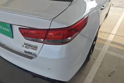 Kia K5 2016, 62400 км, за 7558 USD - фото 9
