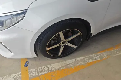 Kia K5 2016, 62400 км, за 7558 USD - фото 10