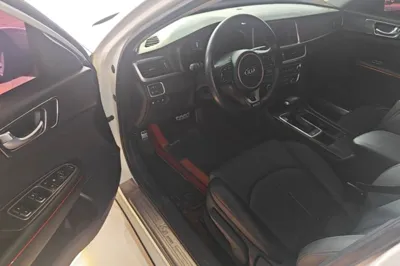 Kia K5 2016, 62400 км, за 7558 USD - фото 18