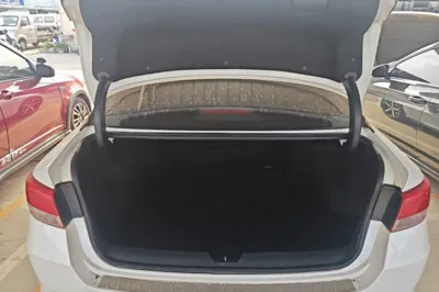 Kia K5 2016, 62400 км, за 7558 USD - фото 22