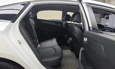Hyundai Sonata 2016, 91495 км, за 5789.75 USD - фото 12