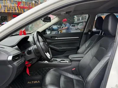 Nissan Teana 2019, 110000 км, за 9564.26 USD