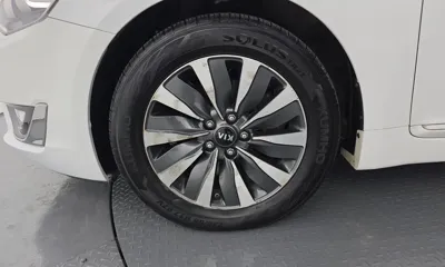 Kia K7 2014, 157492 км, за 4625.04 USD