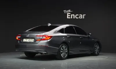Honda Accord 2018, 98189 км, за 12493.4 USD
