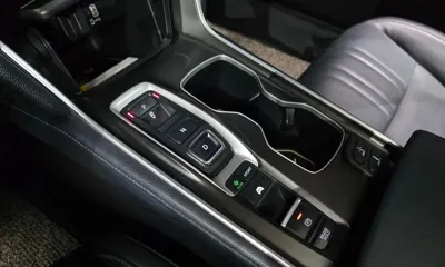 Honda Accord 2018, 98189 км, за 12493.4 USD - фото 9