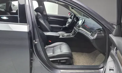 Honda Accord 2018, 98189 км, за 12493.4 USD - фото 11