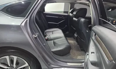 Honda Accord 2018, 98189 км, за 12493.4 USD - фото 12