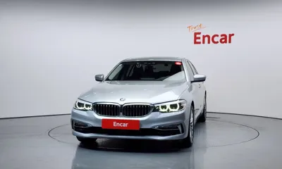 BMW 5-Series 2019, 41065 км, за 16423.83 USD