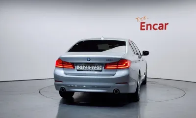 BMW 5-Series 2019, 41065 км, за 16423.83 USD