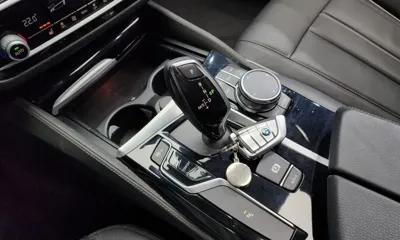 BMW 5-Series 2019, 41065 км, за 16423.83 USD - фото 9