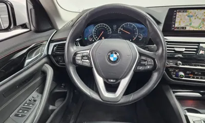 BMW 5-Series 2019, 41065 км, за 16423.83 USD - фото 13