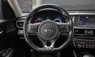 Kia K5 2016, 58062 км, за 7752.45 USD - фото 13