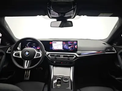 BMW M240i 2024, 29000 км, за 43524.76 USD - фото 14