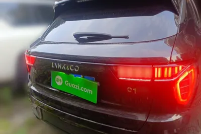 Lynk & Co 01 2021, 53500 км, за 15996 USD