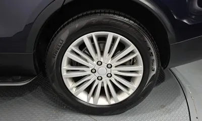 Land Rover Discovery 2017, 77872 км, за 18818.77 USD