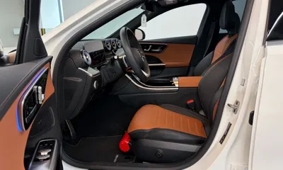 Mercedes-Benz C-Class 2025, 13215 км, за 32178.37 USD - фото 11