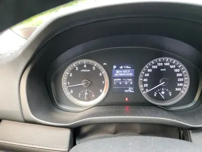 Hyundai Grandeur 2018, 73769 км, за 10553.75 USD - фото 8