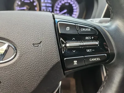 Hyundai Grandeur 2018, 73769 км, за 10553.75 USD - фото 10