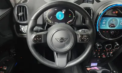 MINI Countryman 2023, 31862 км, за 26262.75 USD - фото 12