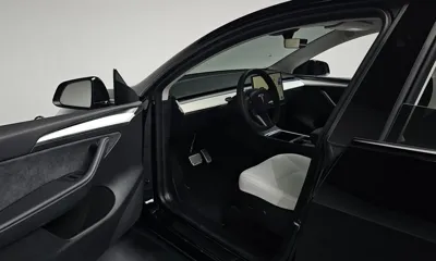 Tesla Model Y 2025, 15186 км, за 28537.99 USD - фото 10