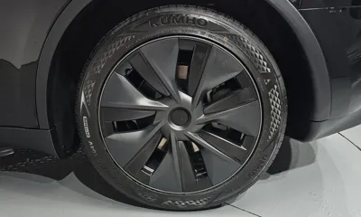 Tesla Model Y 2025, 15186 км, за 28537.99 USD - фото 21