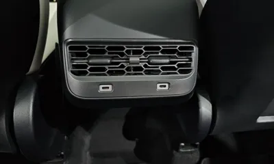 Tesla Model Y 2025, 15186 км, за 28537.99 USD - фото 32