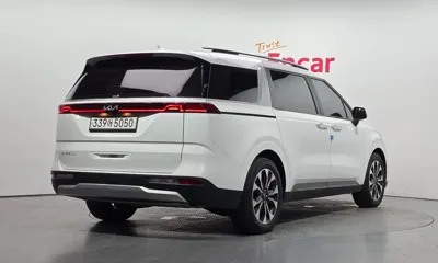 Kia Canival 2023, 123552 км, за 14136.82 USD