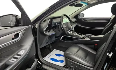 Hyundai Grandeur 2023, 71617 км, за 16612.39 USD - фото 10