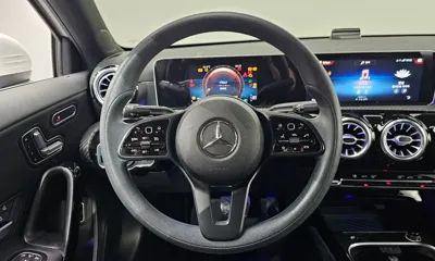 Mercedes-Benz A-Class 2020, 90945 км, за 12247.56 USD - фото 15