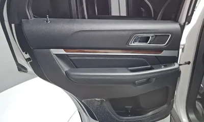 Ford Explorer 2019, 91305 км, за 10831.04 USD - фото 25