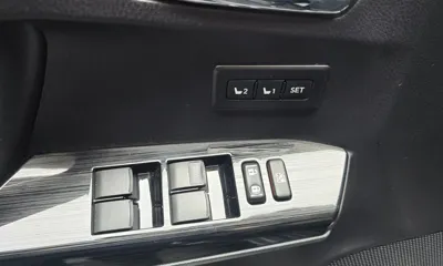 Toyota RAV4 2018, 68933 км, за 14983.72 USD - фото 29