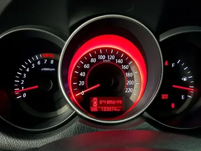 Kia Porte 2011, 123271 км, за 2264.93 USD