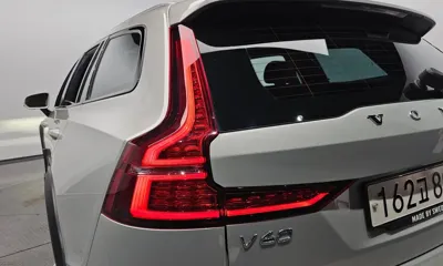 Volvo V60 2021, 46513 км, за 20021.01 USD - фото 23