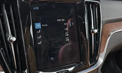 Volvo V60 2021, 46513 км, за 20021.01 USD - фото 31