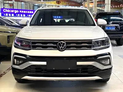 Volkswagen T-Cross 2022, 20000 км, за 13213.4 USD