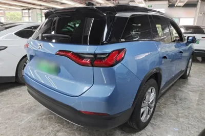 Nio ES8 2018, 81600 км, за 21406 USD - фото 16