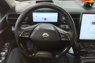 Nio ES8 2018, 81600 км, за 21406 USD - фото 23