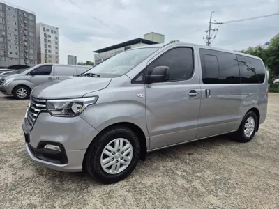 Hyundai Starex 2019, 173128 км, за 6163.84 USD