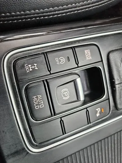 Kia Sorento 2015, 165870 км, за 6492.33 USD - фото 15