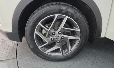 KG_Mobility_Ssangyong TIBOLI 2022, 42040 км, за 9237.58 USD