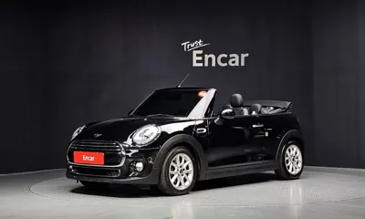 MINI Cooper Convertible · 2018 год