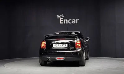 MINI Cooper Convertible 2018, 115544 км, за 7351.98 USD