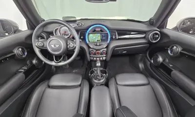 MINI Cooper Convertible 2018, 115544 км, за 7351.98 USD - фото 7