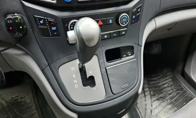 Hyundai Starex 2016, 147689 км, за 6236.05 USD - фото 9