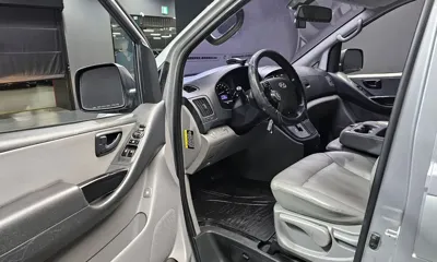 Hyundai Starex 2016, 147689 км, за 6236.05 USD - фото 11