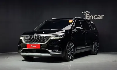 Kia Canival · 2021 год